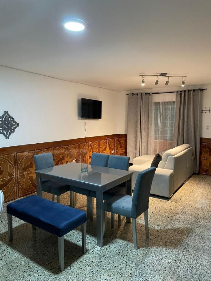 Casa Al Frente Del Pueblito Paisa Daire Medellín Dış mekan fotoğraf